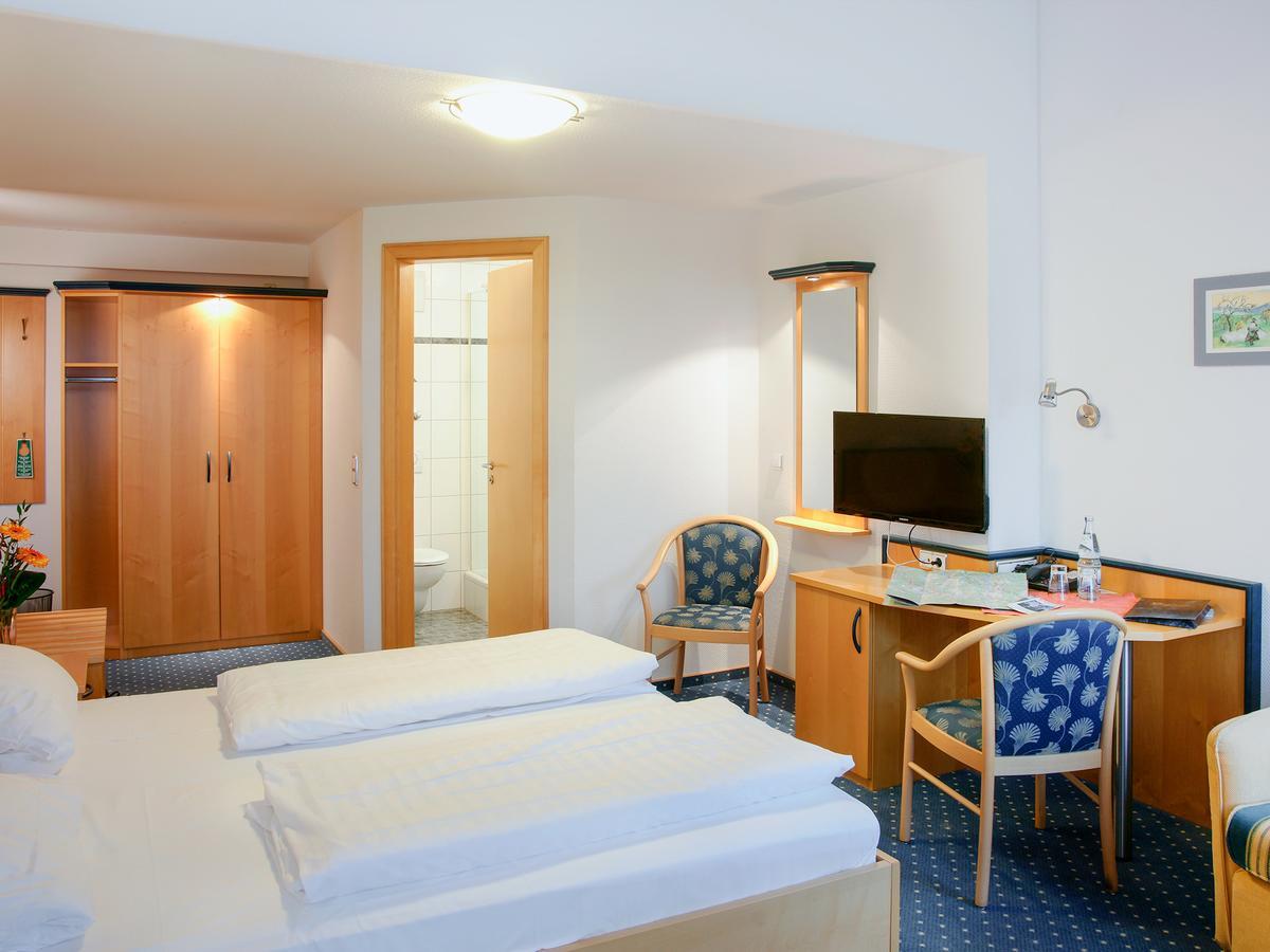 Hotel Gasthof Zum Biber Motten 外观 照片