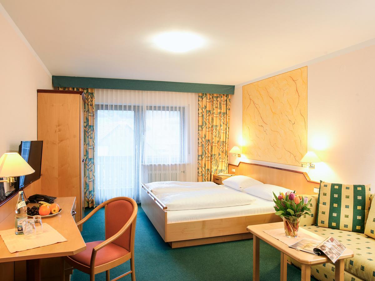 Hotel Gasthof Zum Biber Motten 外观 照片