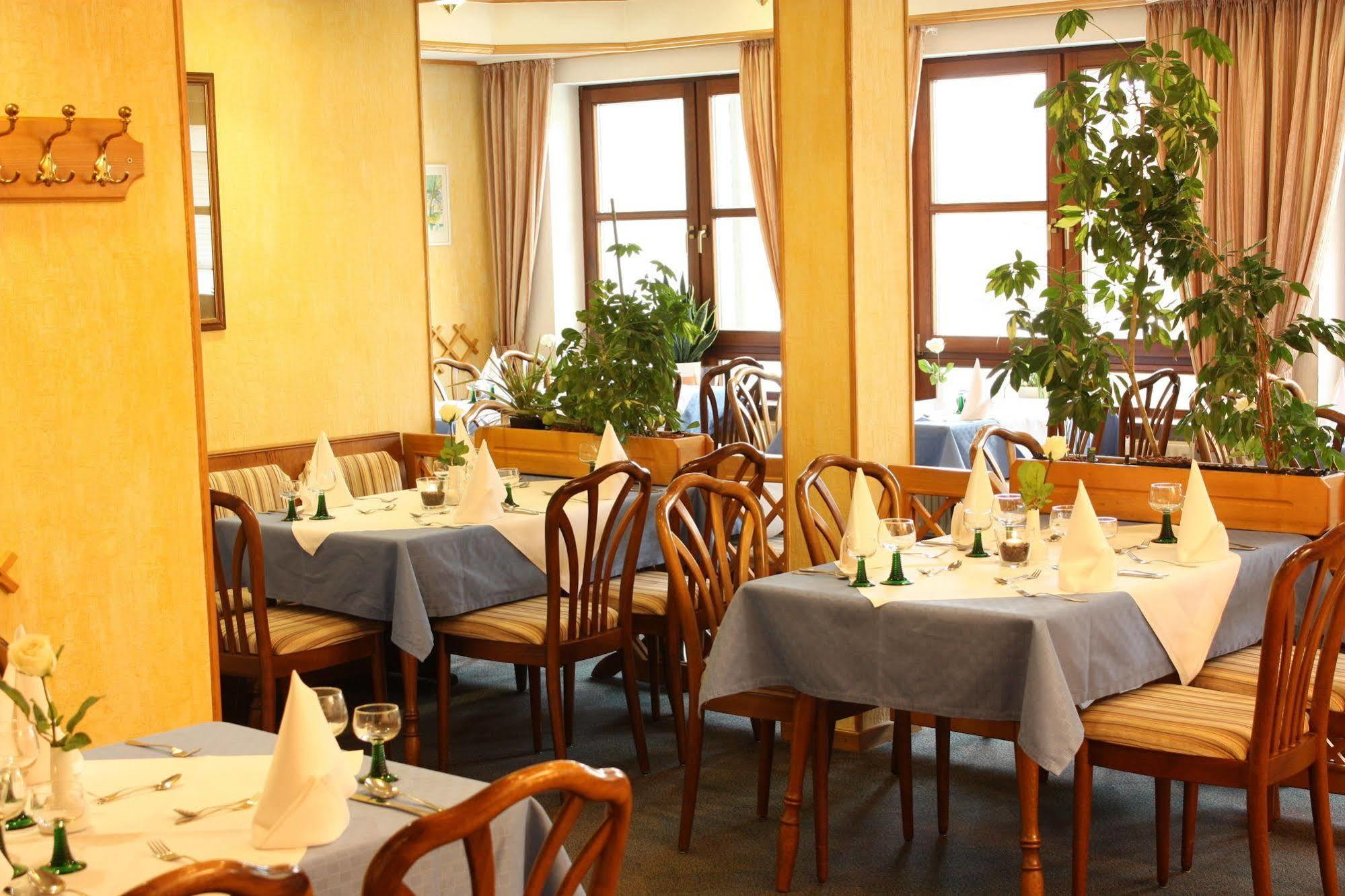 Hotel Gasthof Zum Biber Motten 外观 照片