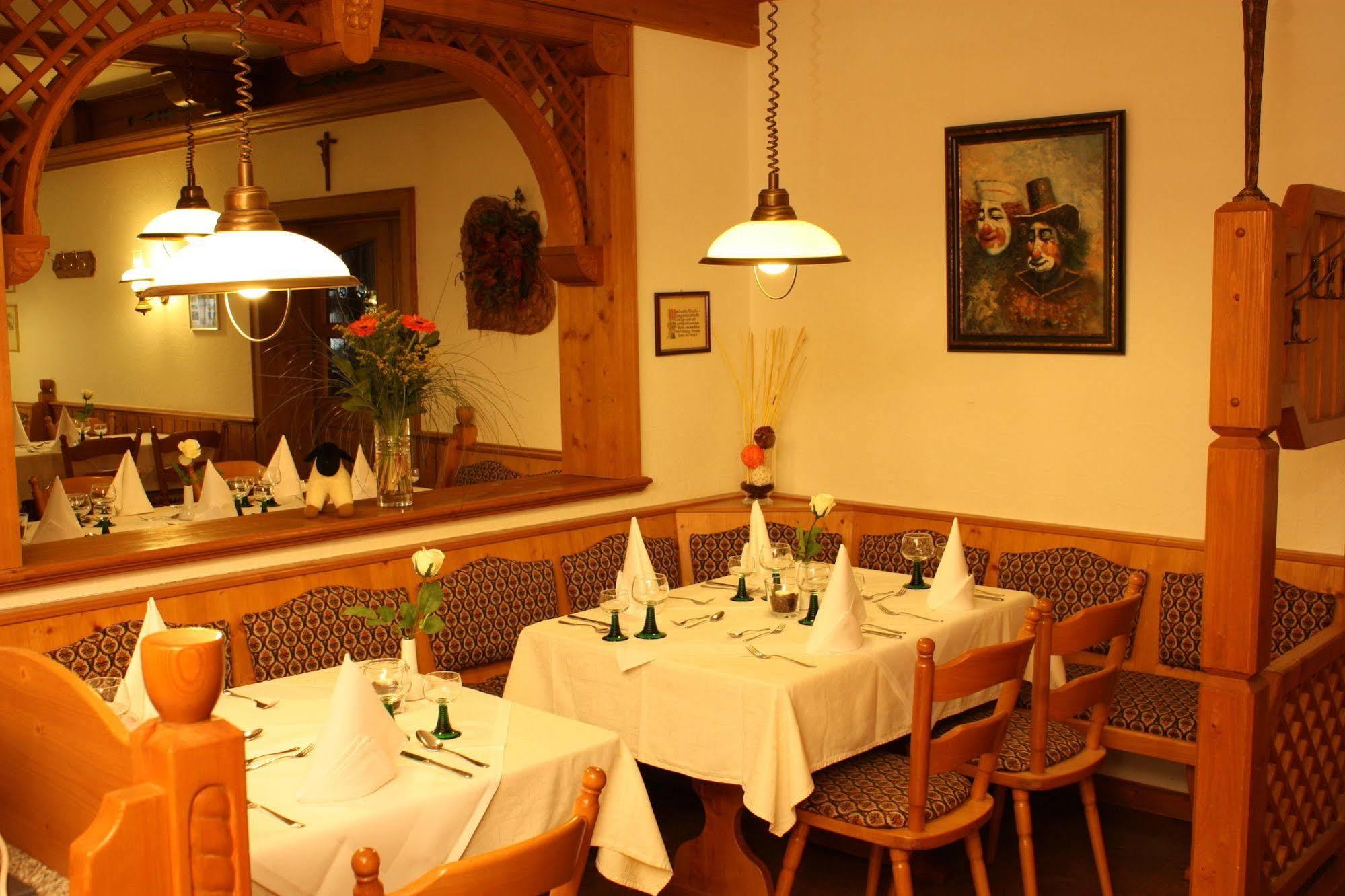 Hotel Gasthof Zum Biber Motten 外观 照片