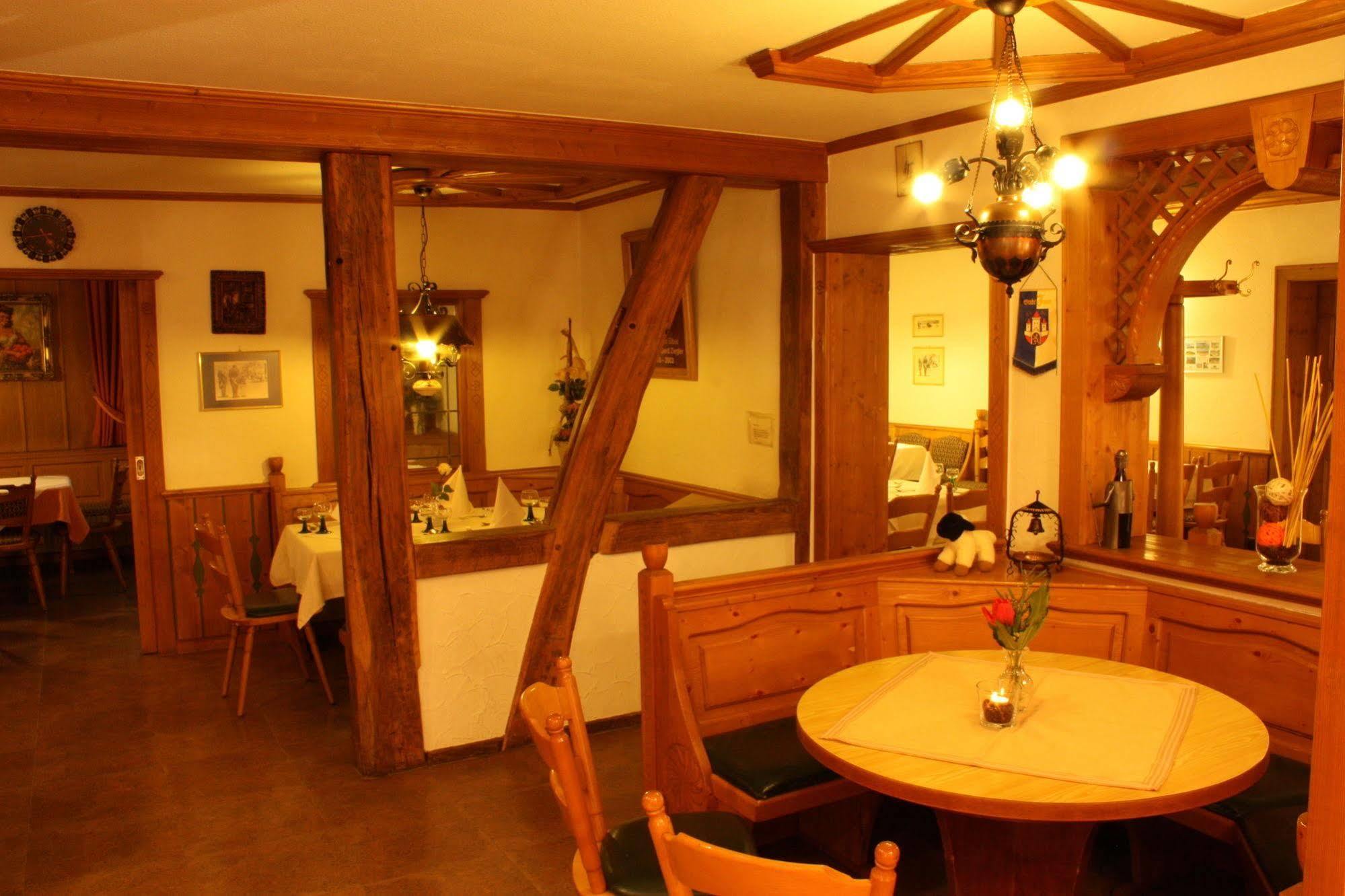 Hotel Gasthof Zum Biber Motten 外观 照片